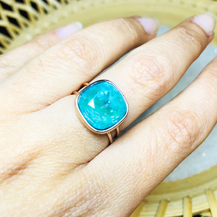 Teal stone store ring